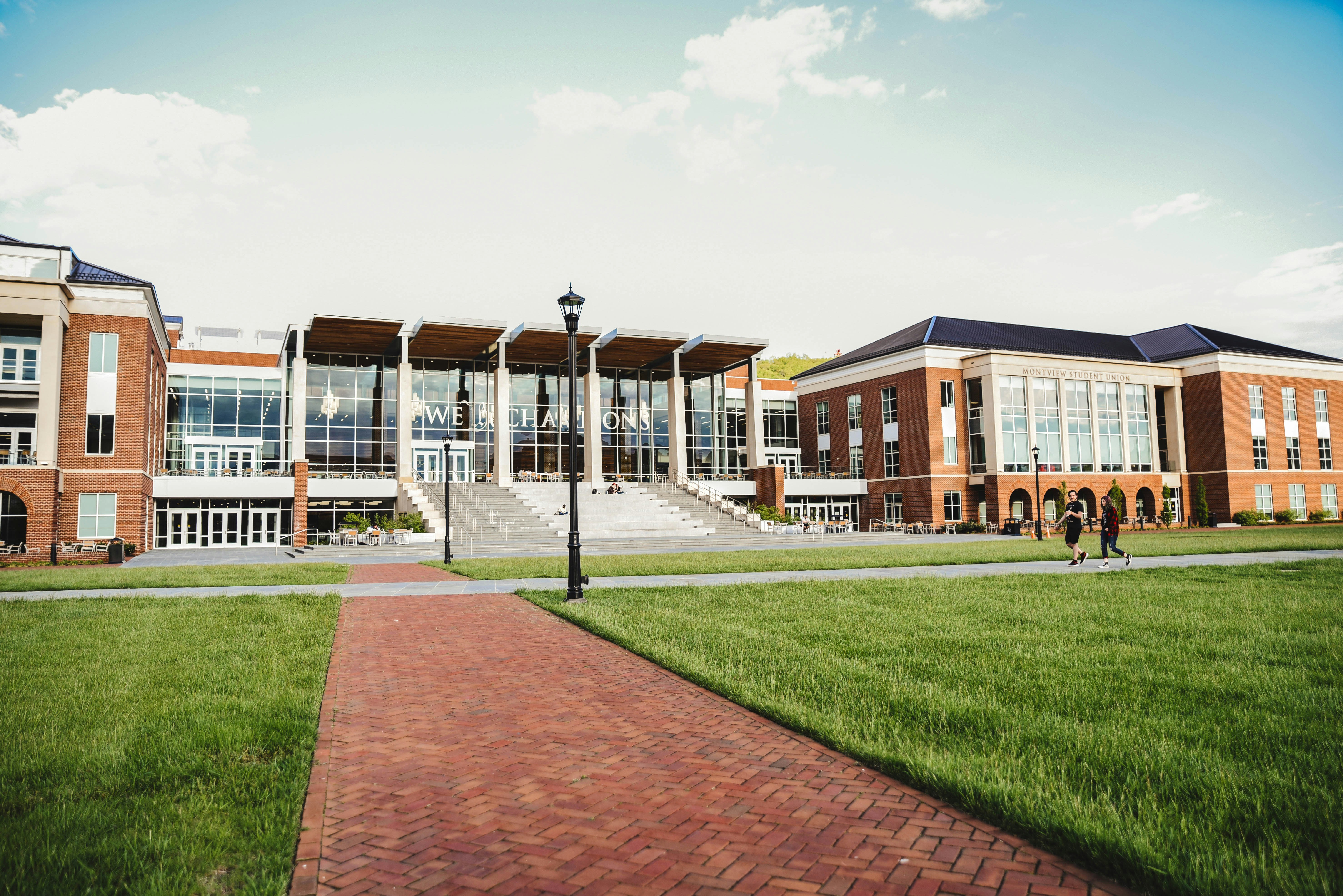 The Lexington School gallery image